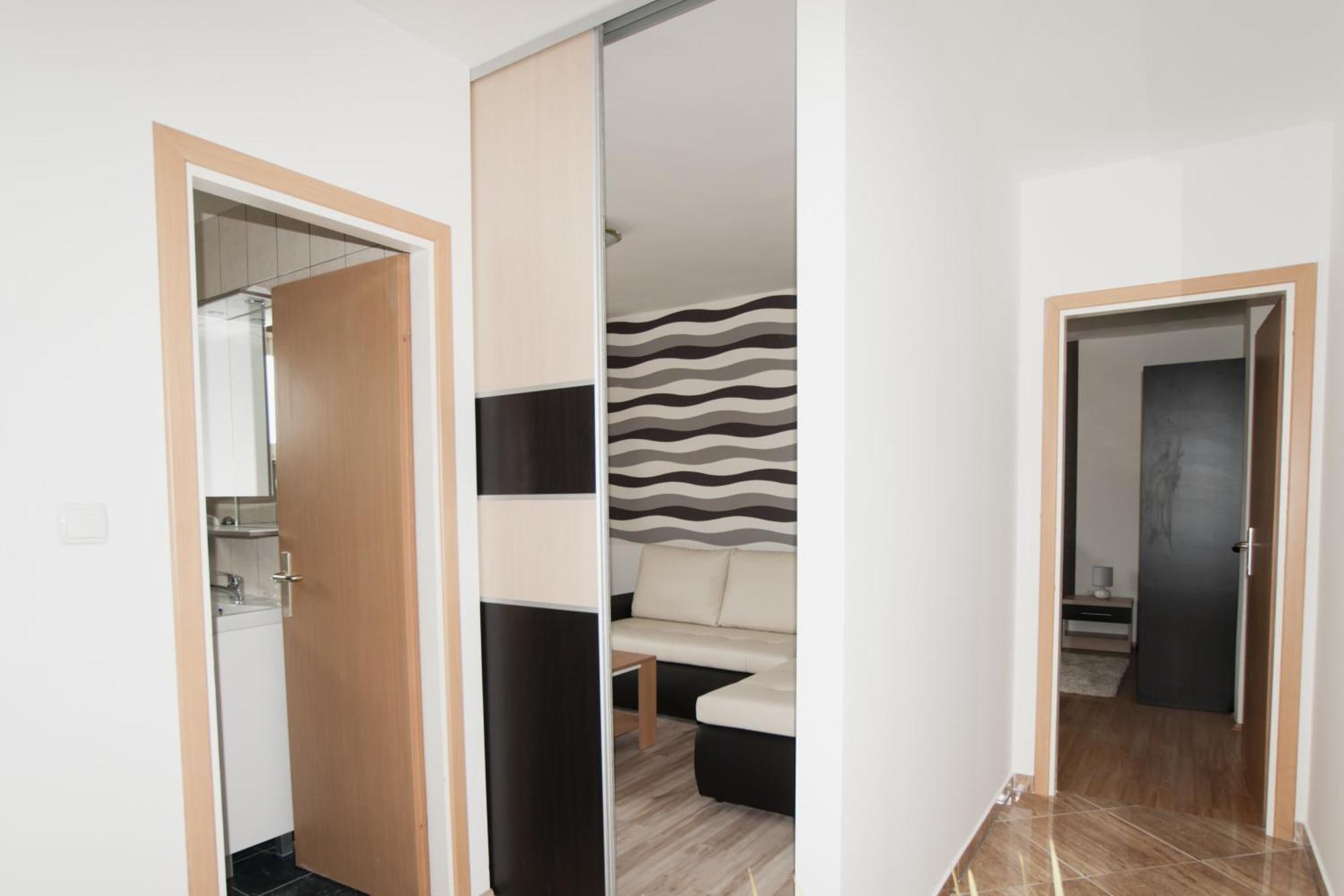 Apartments Toka Petrcane Ruang foto