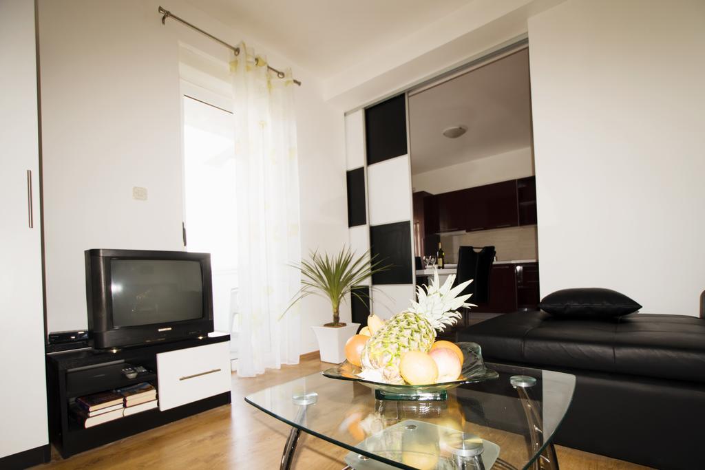 Apartments Toka Petrcane Ruang foto